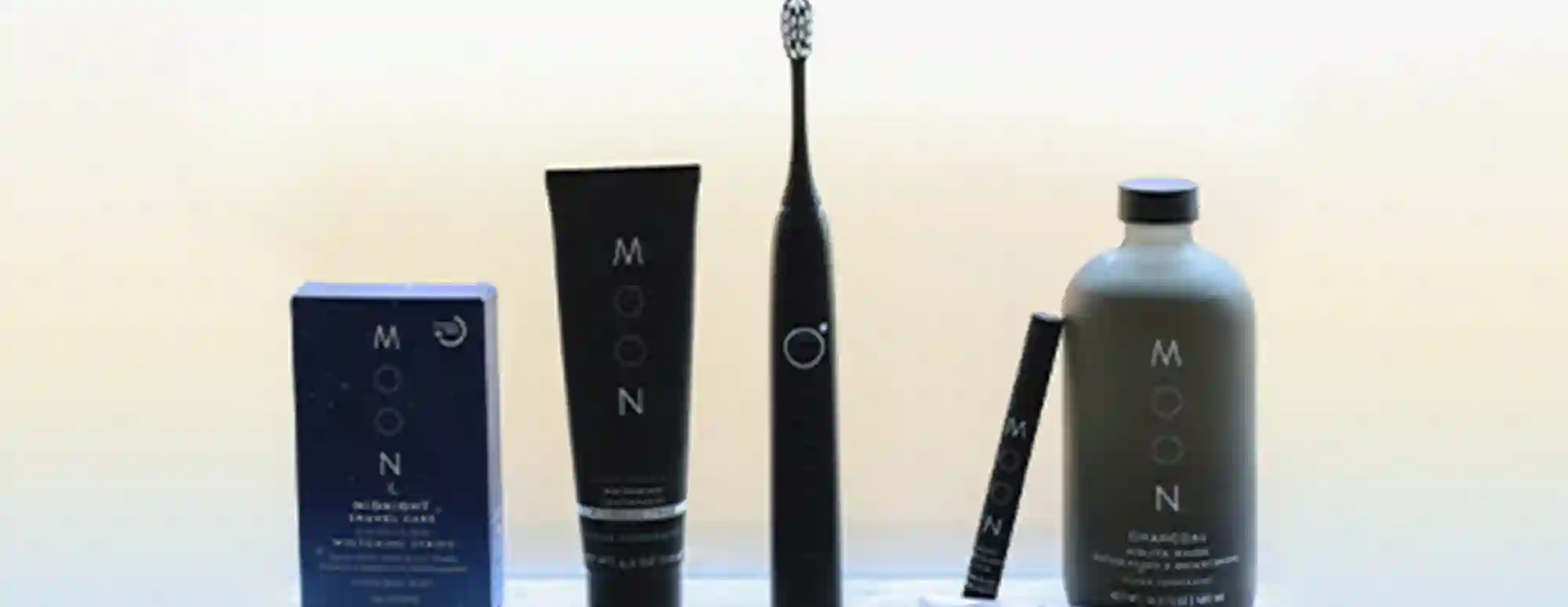 Moon Oral Beauty