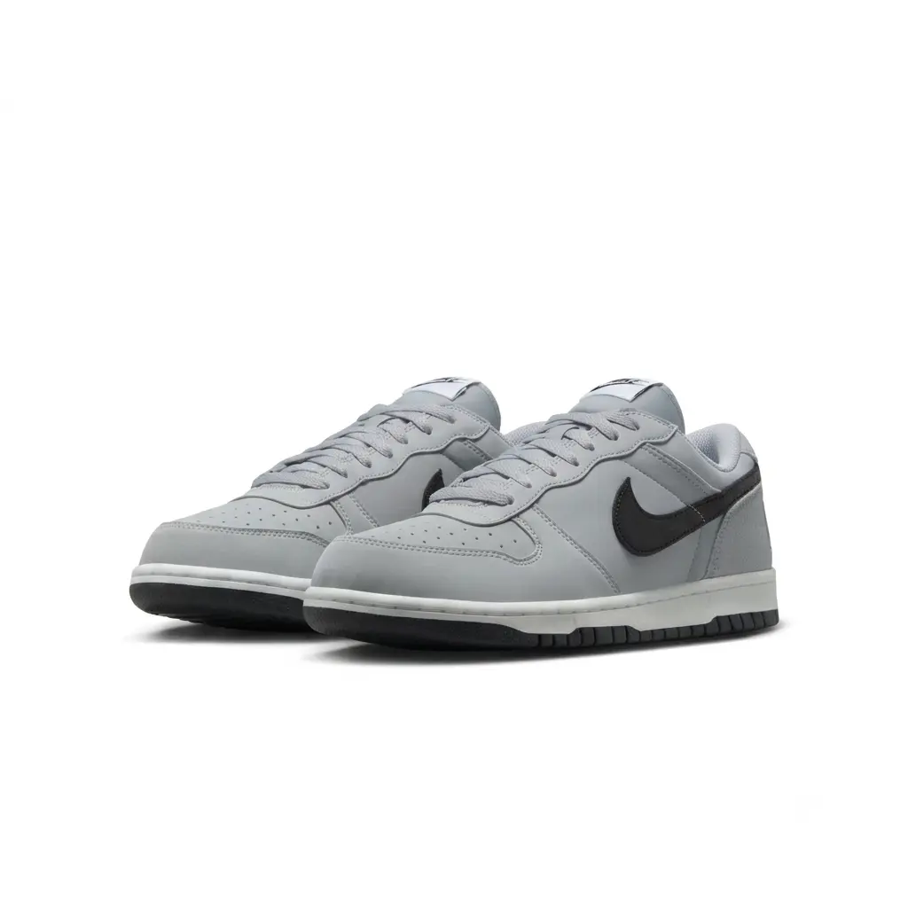 https://activejunky-cdn.s3.amazonaws.com/aj-content/rrs-nike-low-sneaker.png