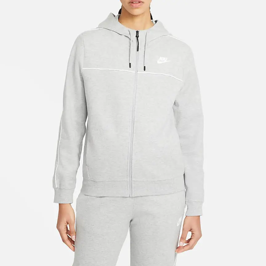 https://activejunky-cdn.s3.amazonaws.com/aj-content/sportswear-womens-full-zip-hoodie-2.jpg