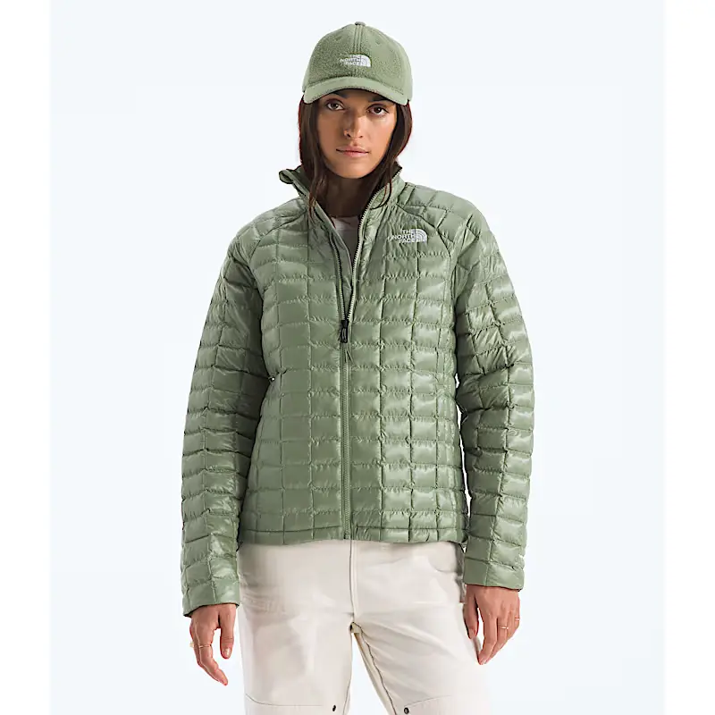 https://activejunky-cdn.s3.amazonaws.com/aj-content/tnf-w-thermoball-4.png