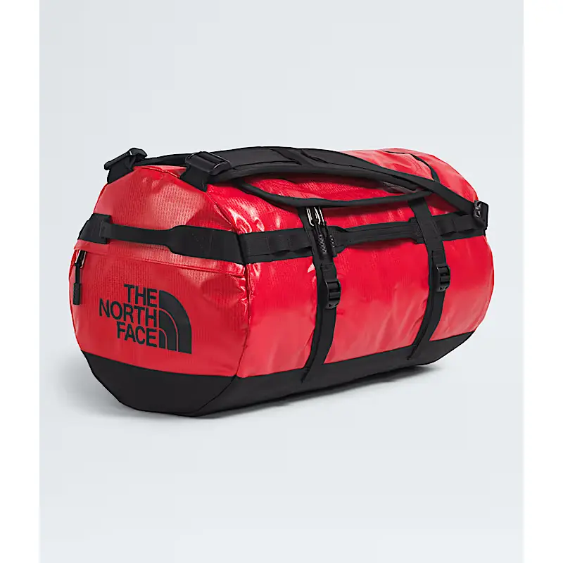 https://activejunky-cdn.s3.amazonaws.com/aj-content/tnf-duffel-s-4.png