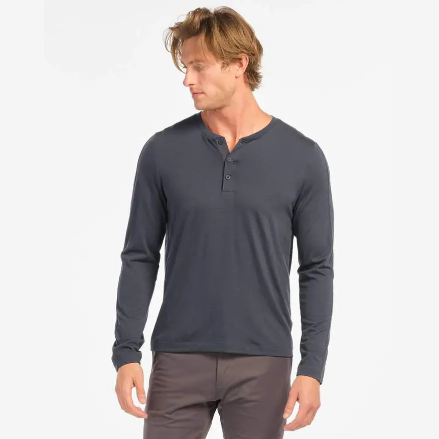 Rhone Trek Merino Wool Henley