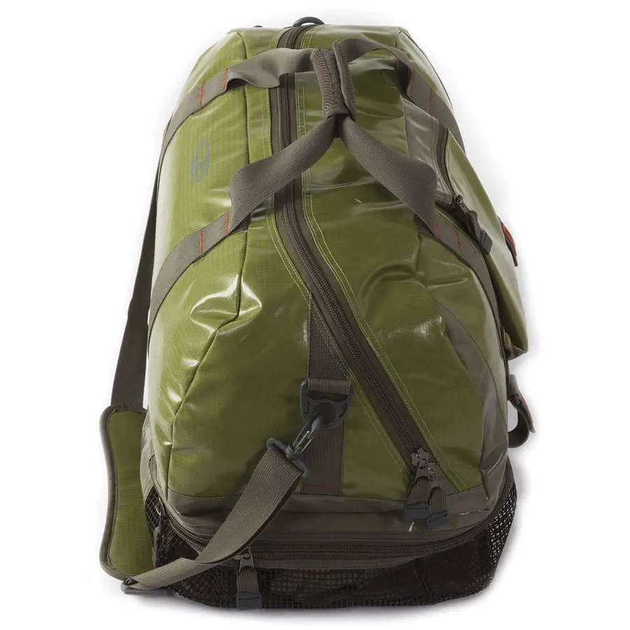 https://activejunky.s3.amazonaws.com/images/thefix_upload/AJ2/fishpond-wader-duffel-003.jpg