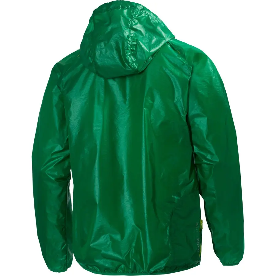 https://activejunky.s3.amazonaws.com/images/thefix_upload/AJ2/helly-hansen-feather-jacket001.jpg