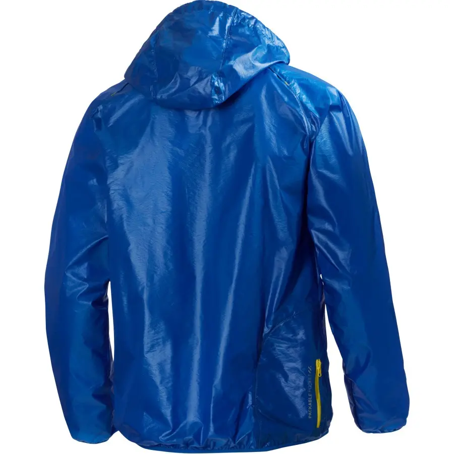 https://activejunky.s3.amazonaws.com/images/thefix_upload/AJ2/helly-hansen-feather-jacket002.jpg