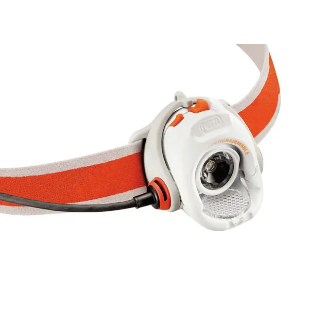 https://activejunky.s3.amazonaws.com/images/thefix_upload/AJ2/petzl-myo-headlamp-1.jpg