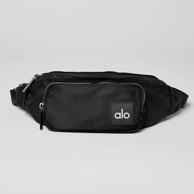 関税・送料込【ALO Yoga】エクスプローラー ファニーパック Explorer Fanny Pack - Ivory | ALO
